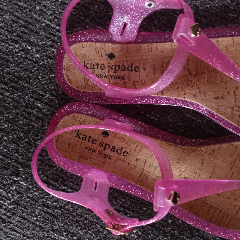 🆕 💘Kate Spade💘 - Pink Glitter 